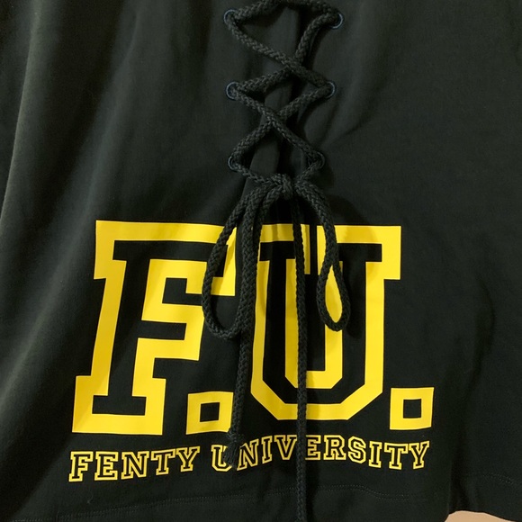 NWT Puma by Rihanna - Picture 4 of 5